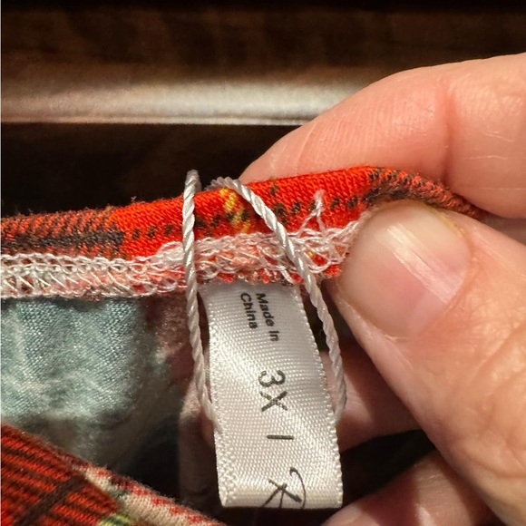 Festive Cat Dress with Plaid Top 3XL side zipper length 39in pit to pit 20in - Picture 6 of 6